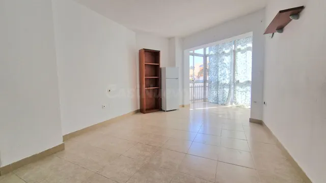 Oportunidad de compra, estudio en el edificio Fuengirola Sun - foto 2