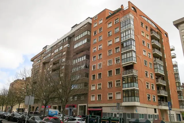 Venta NUDA PROPIEDAD de piso en Azpilagaña