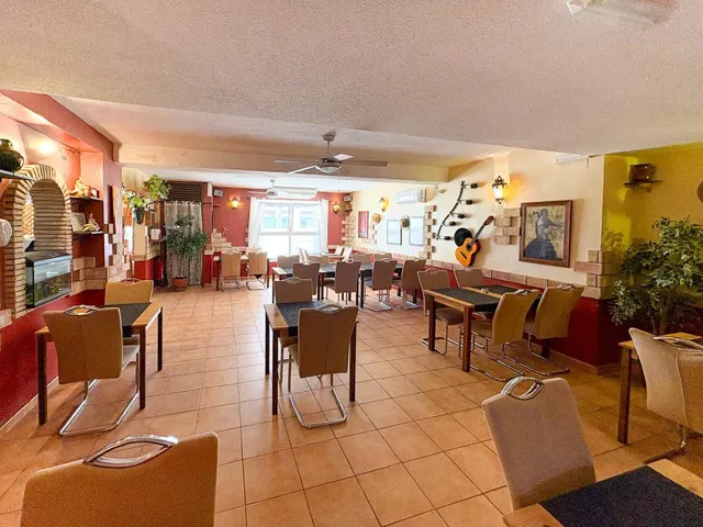 Local comercial en venta - La veleta — 6