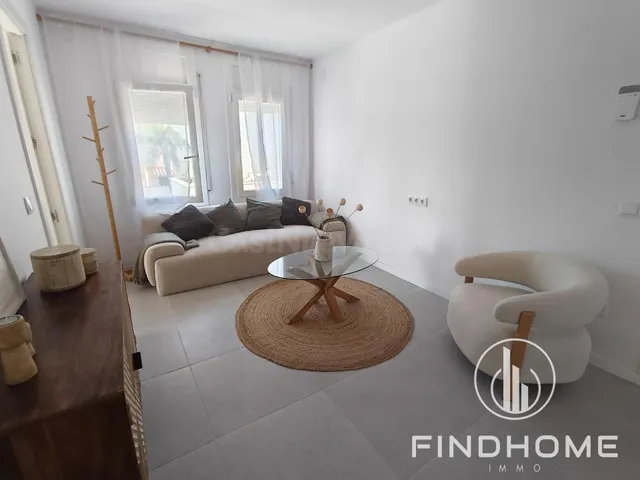 Moderno piso en céntrica zona de Empuriabrava - foto 5
