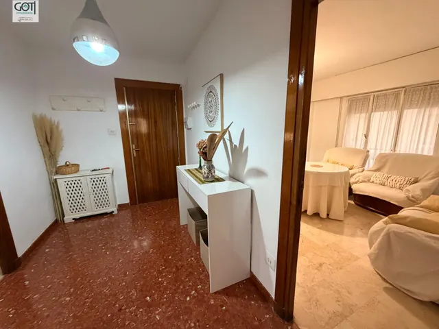 Amplio y Moderno Piso en el Corazón de Granada por €900 — 7