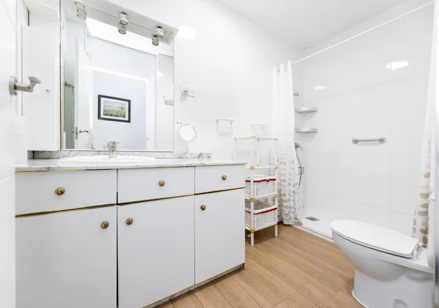 ¡Oportunidad única! Ático de 4 dormitorios y 2 baños con gran terraza frente al Colegio Agustinos (Arabial) — 28