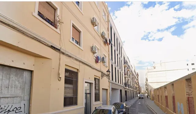 Se Vende Piso en Rentabilidad - (Alquilado) - El Grau Valenc