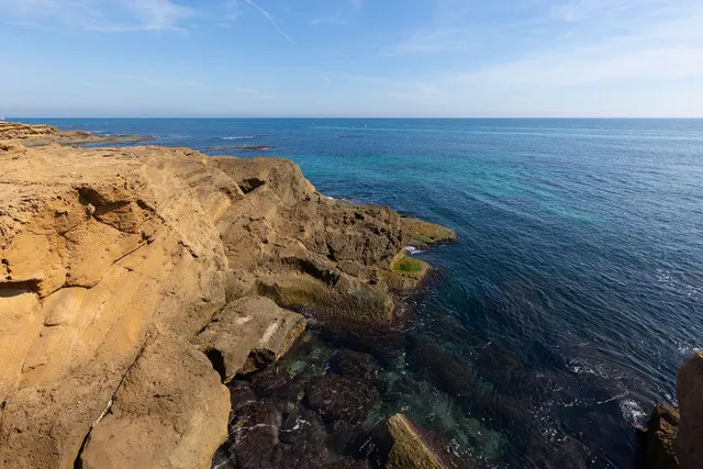 Apartamento de dos dormitorios con vistas la mar — 27