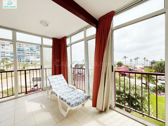 A SOLO UNOS PASOS DE LA PLAYA EN LA AVD. DE NIZA APARTAMENTO - foto 5