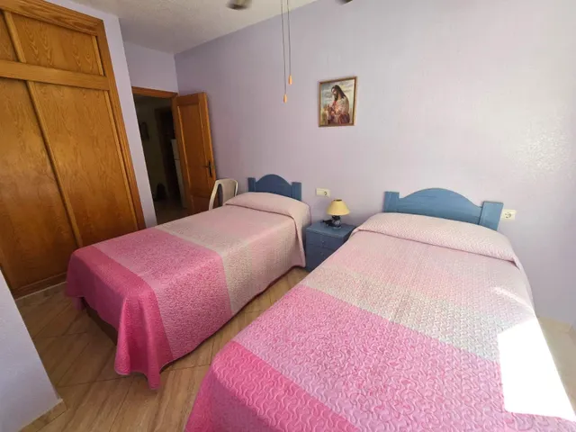 Apartamento de 2 dormitorios y 2 baños, a unos 300 metros de la Playa del Cura - Opcional: plaza aparcamiento — 16
