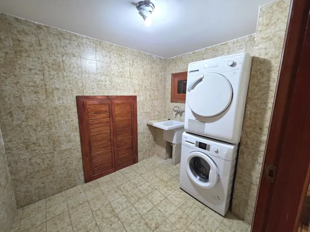 Villa en Gran Avenida de Benicàssim. Cerca del pueblo y de la playa del Voramar. 1700 m2 de parcela, — 43