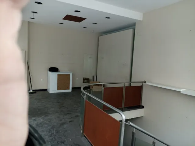 Local comercial en zona prime, con mucho paso. — 7