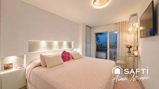 Casa Atemporal y Exclusiva con vistas panorámicas. - foto 5
