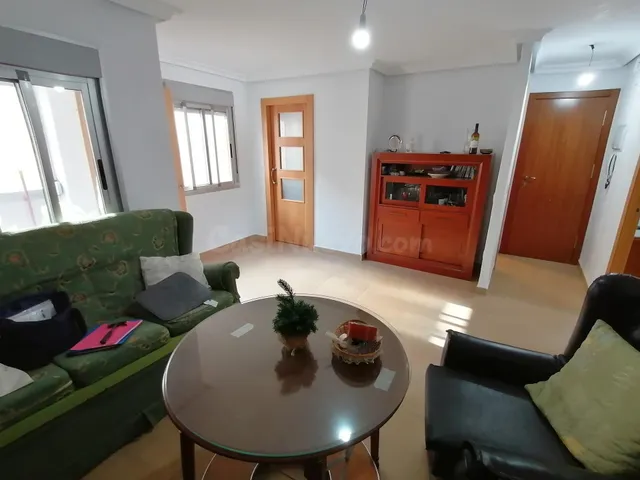 Apartamento Reformado junto a Juzgados en Cáceres, más Coche - foto 3