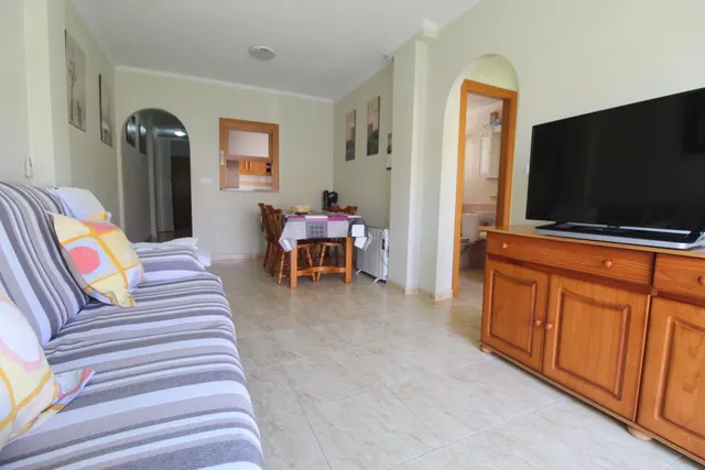 Ático de 3 dormitorios y 2 baños, con solárium privado y plaza de aparcamiento — 21