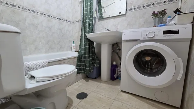 Estudio con zona de dormitorio extra y piscina — 10