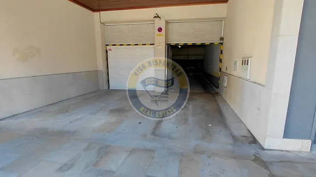 Plaza de garaje en hispanidad — 13