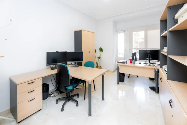 Gran vivienda en Plaza Los Campos - 7 habitaciones — 20