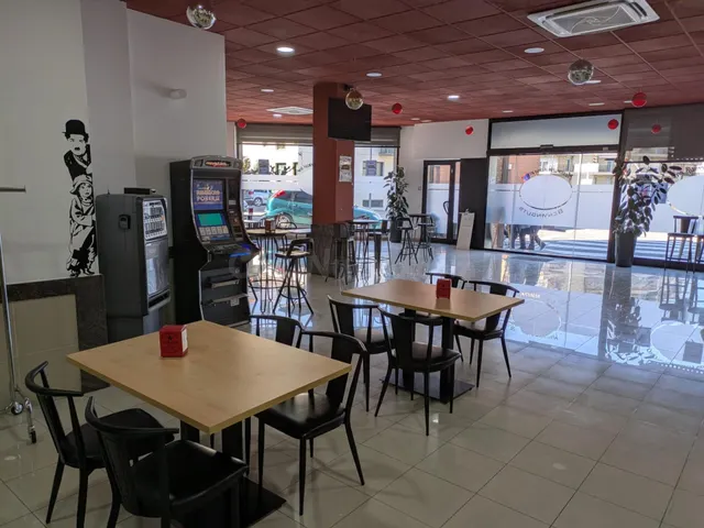 🍽️ ¡Traspaso gran bar-restaurante en el centro de Manresa! 🍻 - foto 4