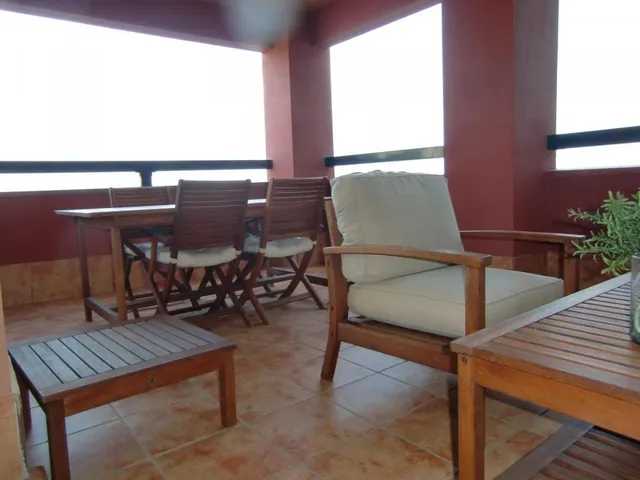 APARTAMENTO EN URBANIZACIÓN PALMERAS CON VISTAS AL MAR — 7