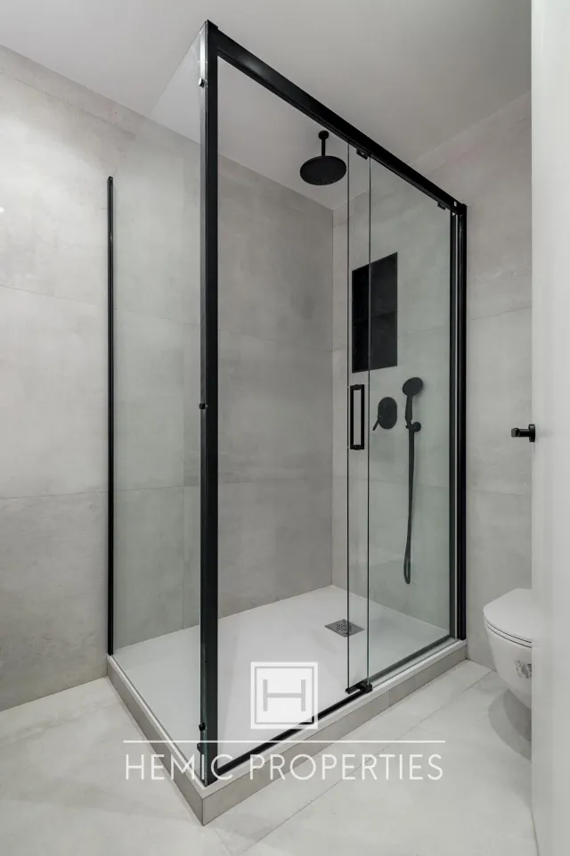 Piso de lujo reformado en Barrio de Salamanca — 9