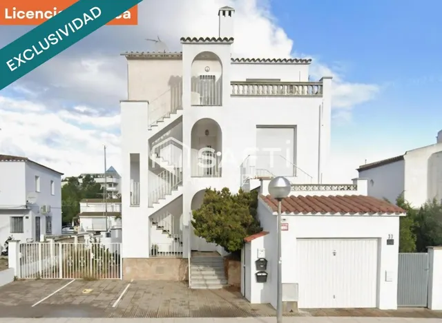 Apartamento con amarre privado y licencia turística Roses - foto 3