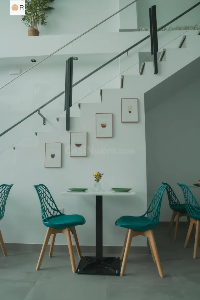 ¡Oportunidad Única en Hostelería! Restaurante Totalmente Equ - foto 3