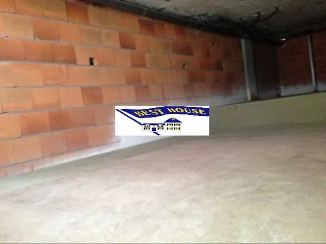 LOCAL COMERCIAL EN OBRA CON TERRAZA