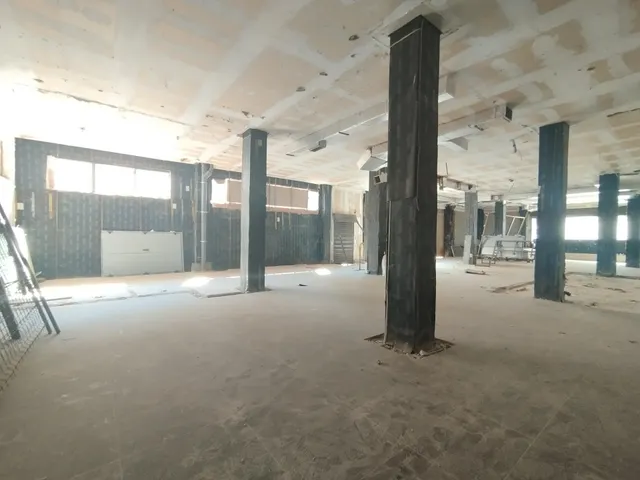 ALTABIX - LOCAL DE ESQUINA DE 547 M2 — 17