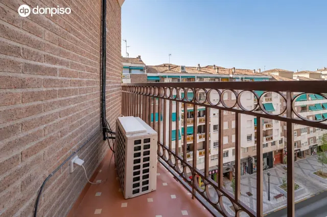 Impresionante piso en el centro de Granada. — 50