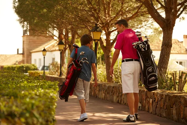 Un nuevo proyecto en La Cala Resort compuesto por 26 amplios adosados en primera línea de golf con vistas panorámicas sobre el residencial y el valle de Mijas. — 43