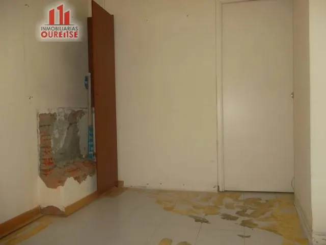 LOCAL COMERCIAL PRÓXIMO AL POSIO — 6