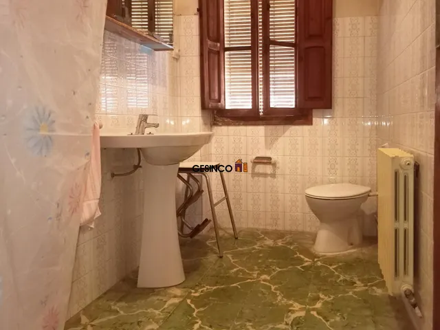 GRAN CASA EN VENTA EN AIELO DE MALFERIT — 26