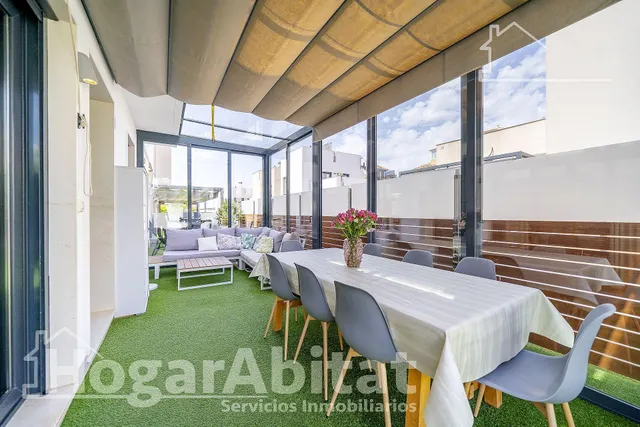 ¡EXTRAORDINARIO CHALET! AMPLIO Y SEMINUEVO CON PISCINA PRIVADA Y TRES TERRAZAS — 20