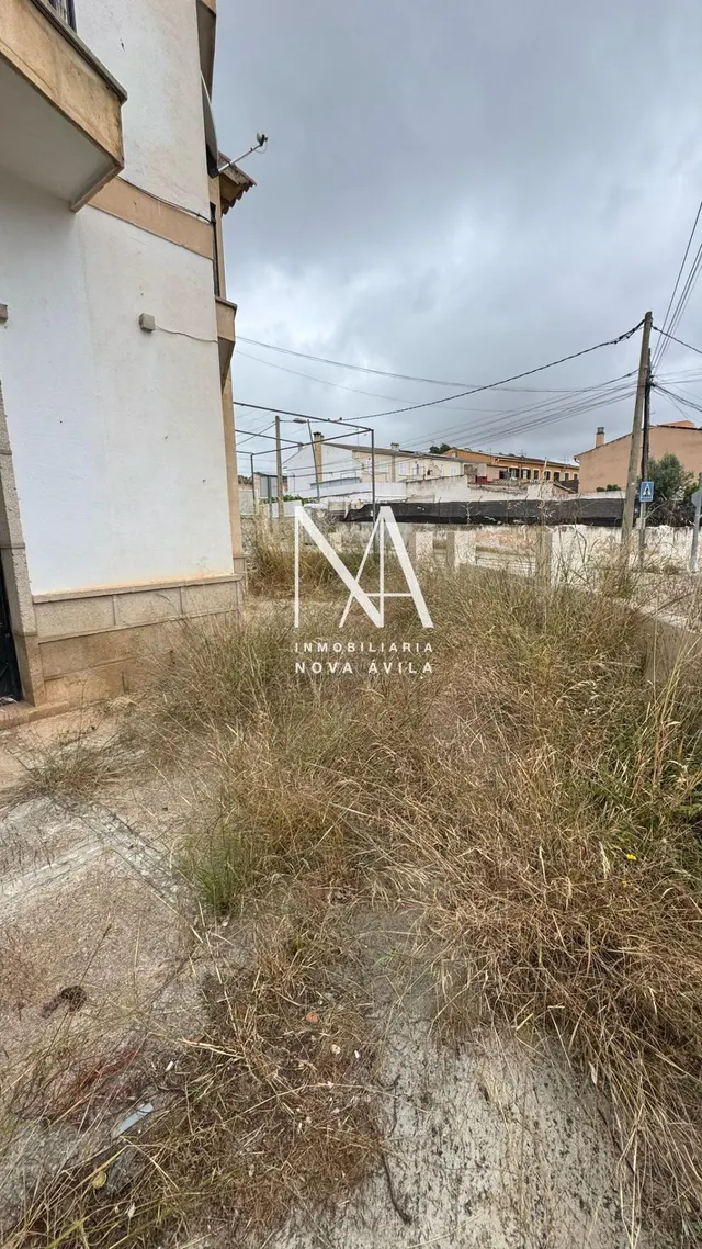 LOCAL ZONA  EL FIGUERAL — 20