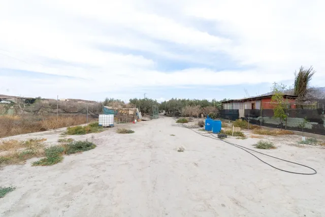TERRENO EN PECHINA- CAMINO MARIANO — 13