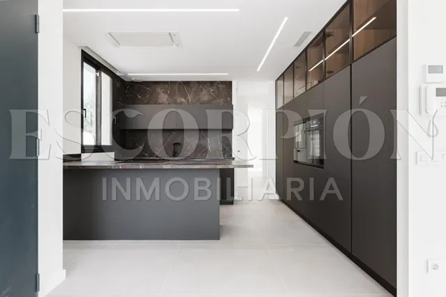 Fantástico chalet nuevo a estrenar en venta en Urbanización La Sima — 8