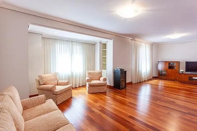 Piso 4 habitaciones 220m² en alquiler - Nuevos Ministerios-R - foto 2