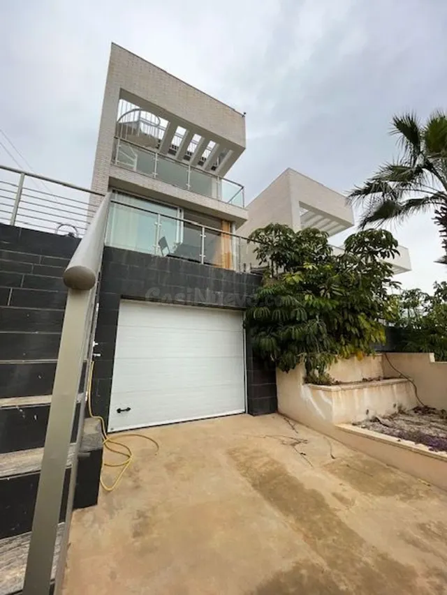 Chalet 3 habitaciones 275m² en venta - Paraiso - foto 3
