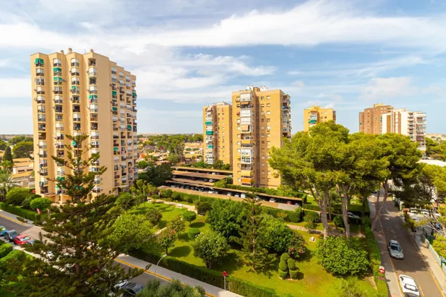 Apartamento de 1 dormitorio y 1 baño en orihuela costa (campo amor) — 20