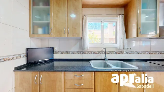 Casa en el casco antiguo de barbera del vallès — 28