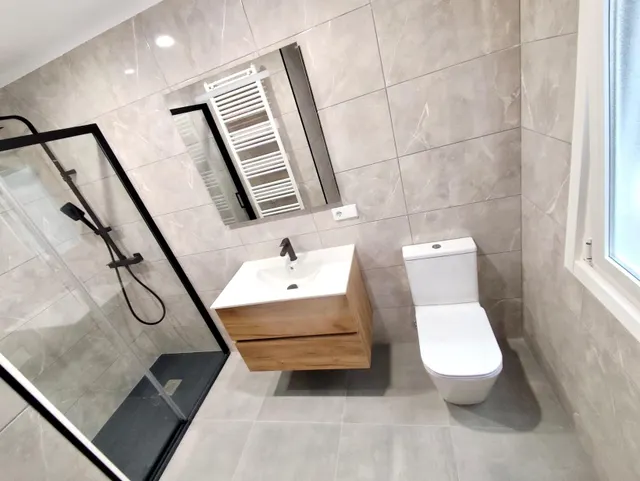 Apartamento en Venta 2 habitaciones y 2 baños - Centro de Orense y campus universitario — 25