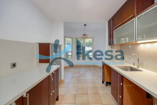 Venta de Vivienda en Marbella, Málaga. — 6