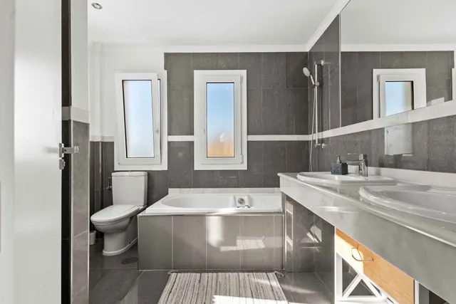 Chalet 4 habitaciones 319m² en venta - Costa Del Sol — 18