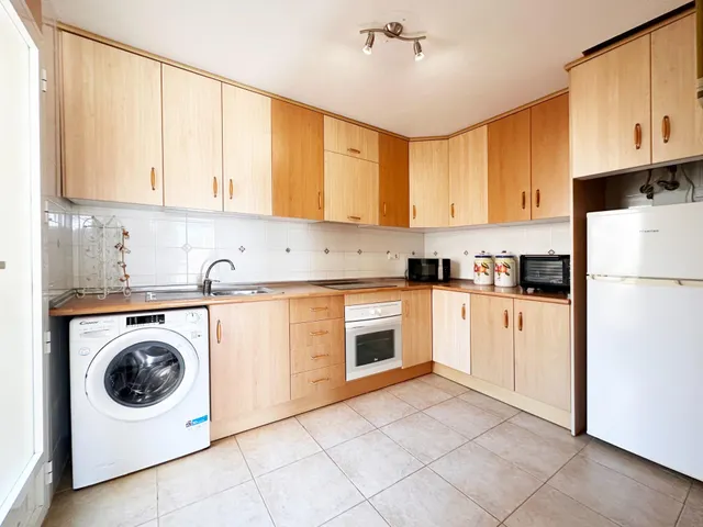 Encantador bungalow en esquina con jardín privado y vistas a la piscina — 16