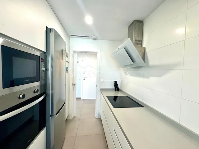 Alquiler piso  de 3 habitaciones en residencial con piscina — 19