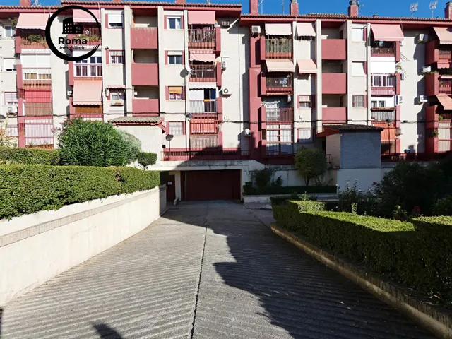 ¡tu nuevo hogar en Granada te está esperando! — 30