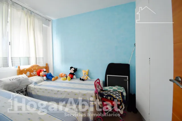 TODO EXTERIOR Y REFORMADO CON TERRAZA Y CON VISTAS AL MAR — 26