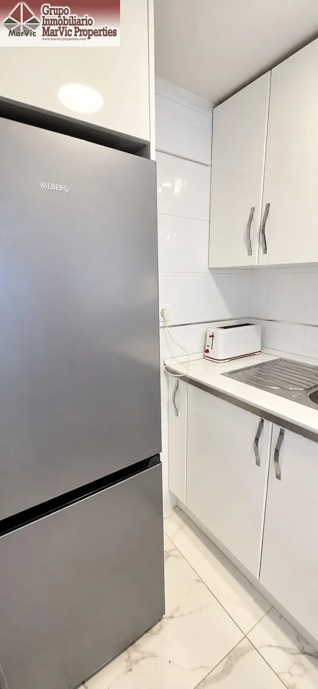 Piso reformado en alquiler en Playa de Poniente, Benidorm — 1.500 €/mes — 14