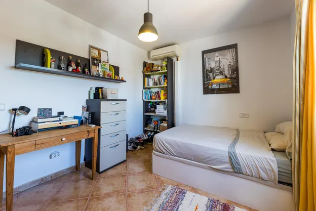 SE VENDE PAREADO EN MARRATXI — 29