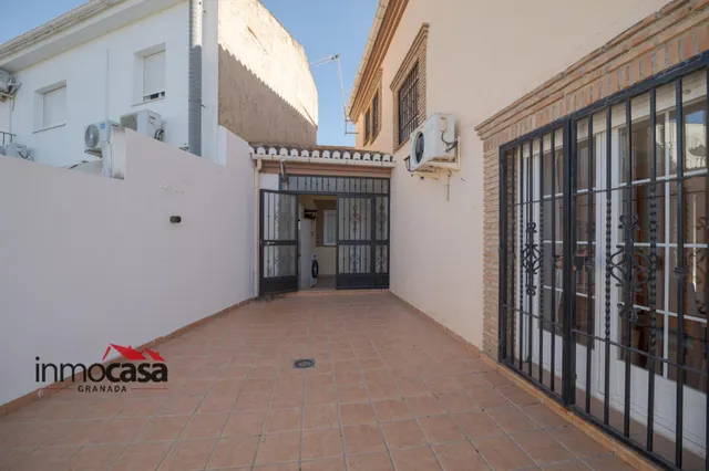 Espectacular vivienda pareada con piscina y amplio patio en Las Gabias (Granada) — 25