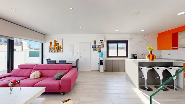 Amplia VILLA de nueva construcción con piscina privada en San Pedro del Pinatar — 8