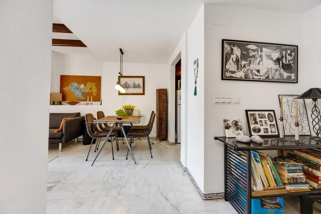 Apartamento de 2 dormitorios con terraza y piscina en Atalayas, Torrevieja — 12