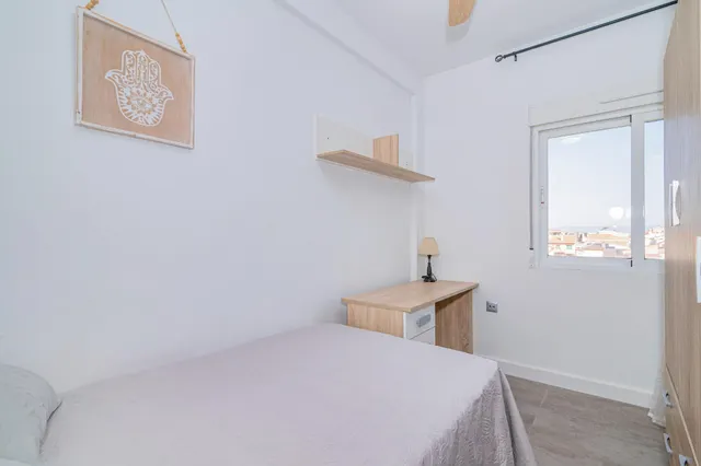 Ático totalmente reformado de 3 dormitorios y equipado listo para vivir con vistas despejadas en la mejor zona del cerrillo de maracena — 8